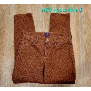 Animal print NYDJ jeans size 4 women's small leopard print straight leg  30"